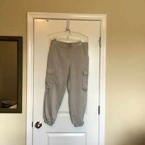 Silk and cotton gray cargo pants size 6 NWT